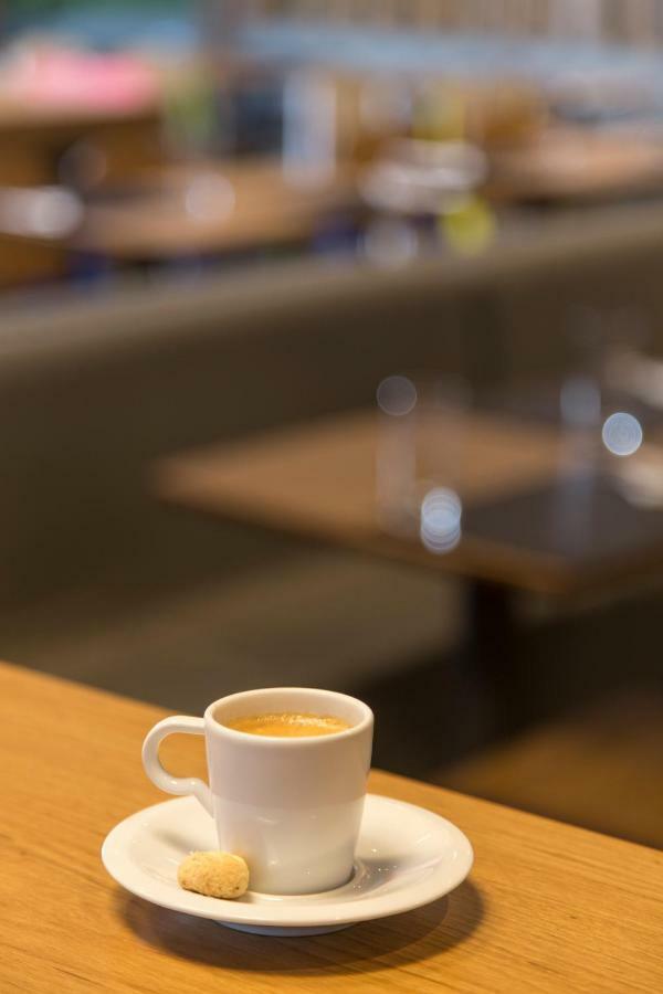 Ibis Tambore باروري المظهر الخارجي الصورة